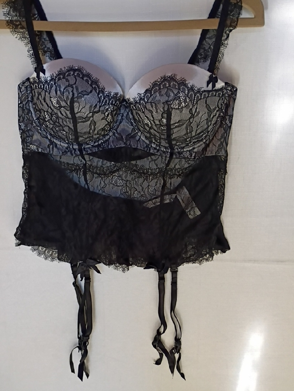delicates Vintage Women's Black Lace Longline Bustier with Garter Straps Size L